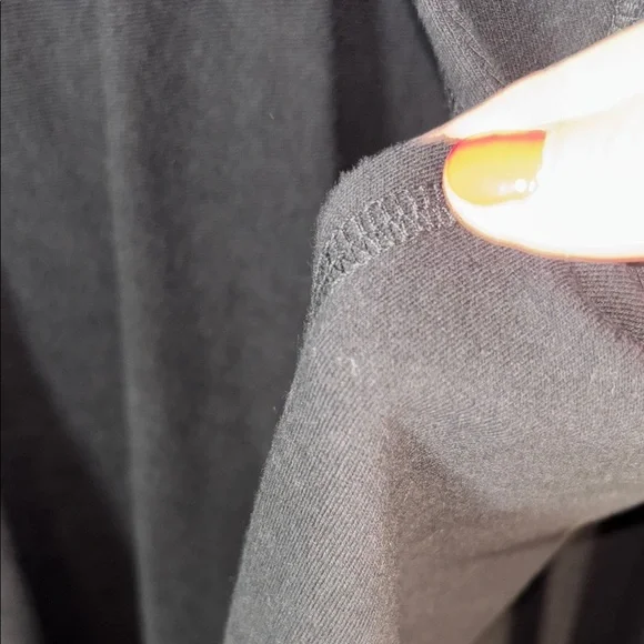 Elegant Black Long Coat - Picture 13 of 15